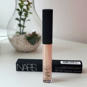 NIB NARS Radiant Creamy Concealer Full size in Light 1 Chantilly